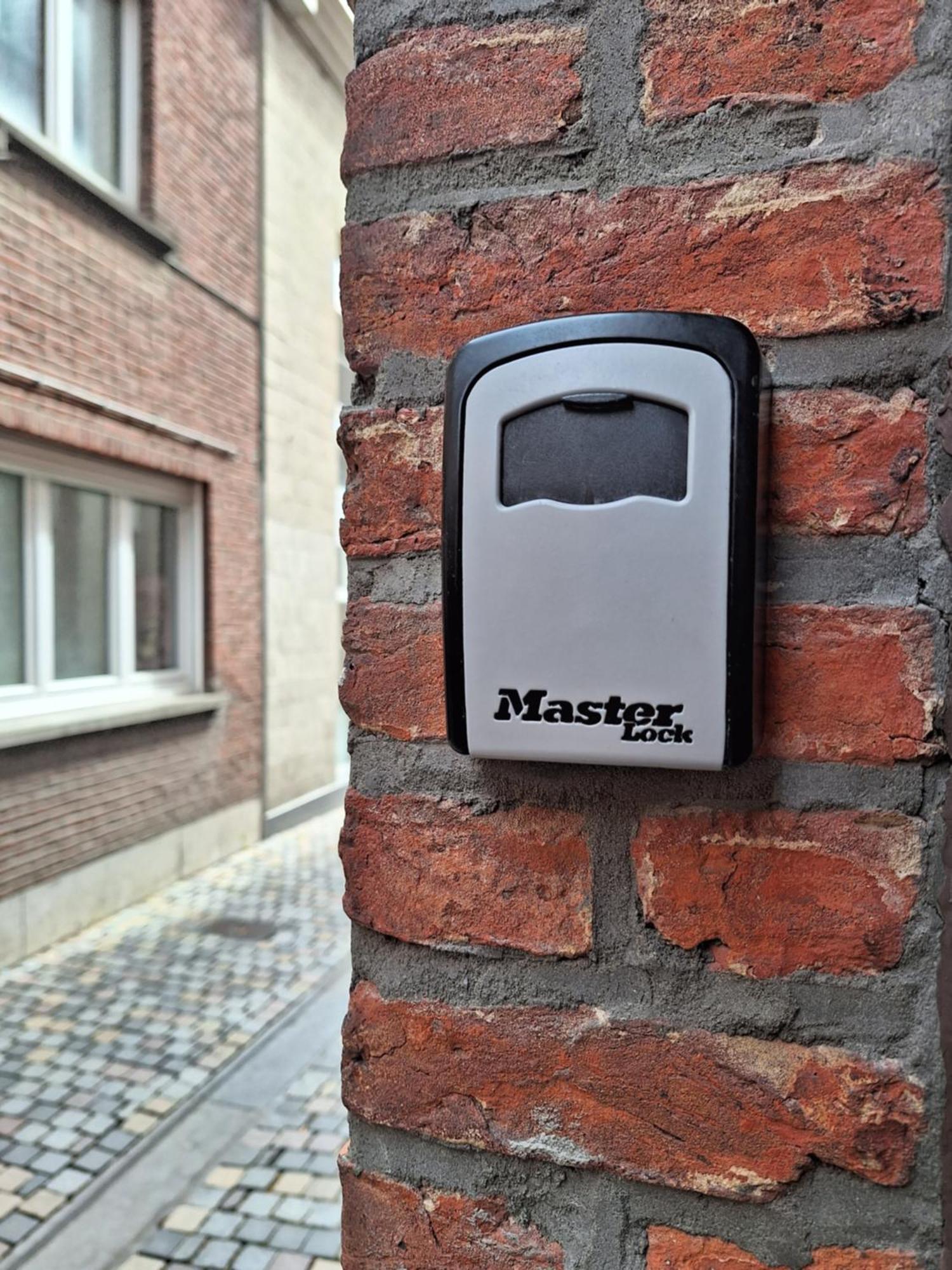 Huis Alna 3 Мехелен Экстерьер фото
